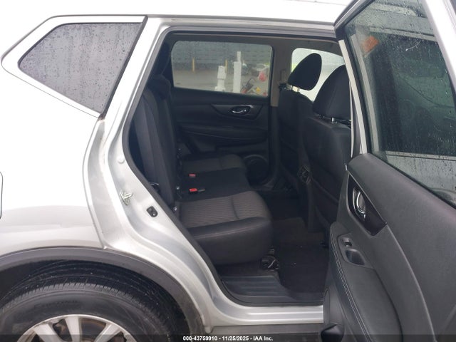 5N1AT2MV0HC877820 Nissan ROGUE SV