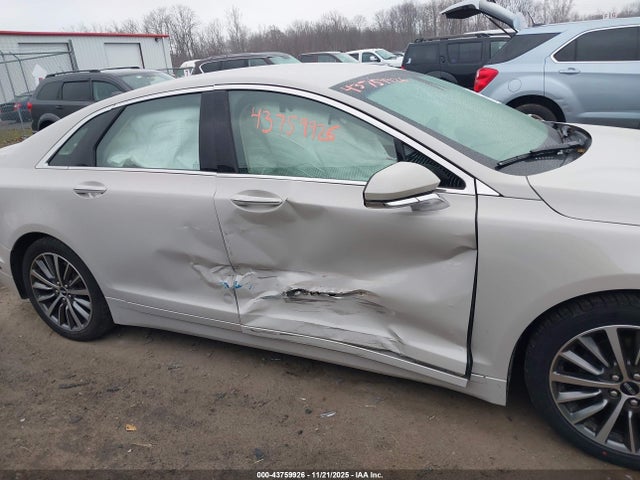 Продажа на аукционе авто 2019 Lincoln Mkz Reserve I, vin: 3LN6L5D95KR618145, номер лота: 43759926
