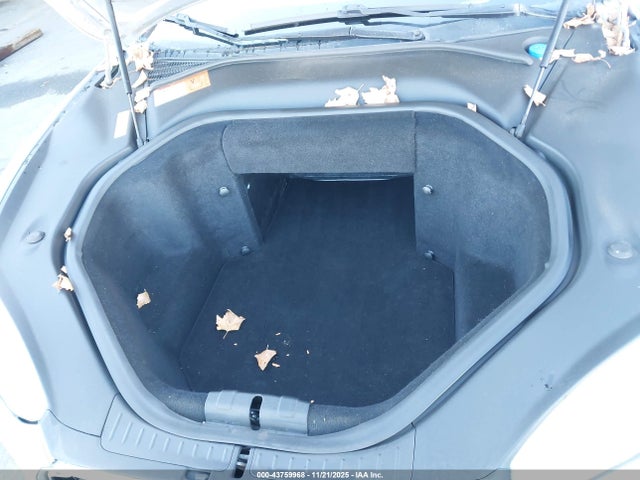 2014 TESLA MODEL S 5YJSA1H14EFP52656 Photo 9