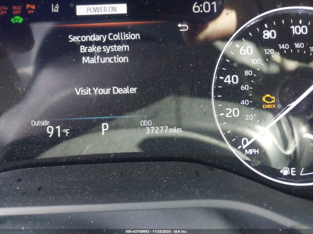5TDERKEC2RS185463 Toyota Sienna Platinum