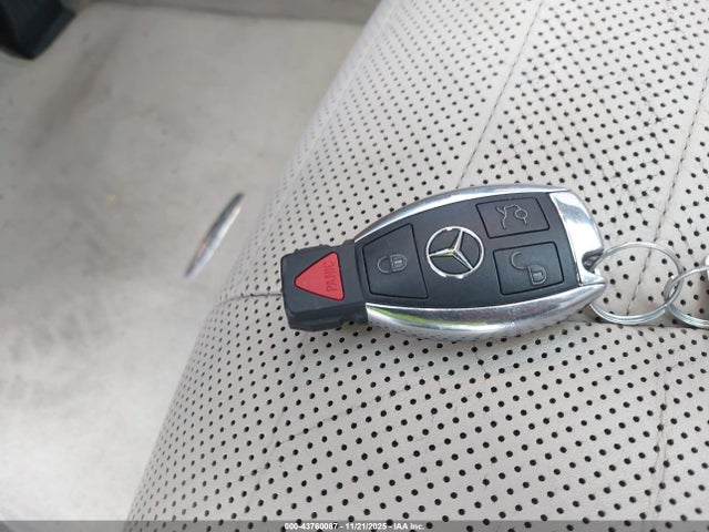 2015 MERCEDES-BENZ S 550 WDDUG8FB3FA134028 Photo 10