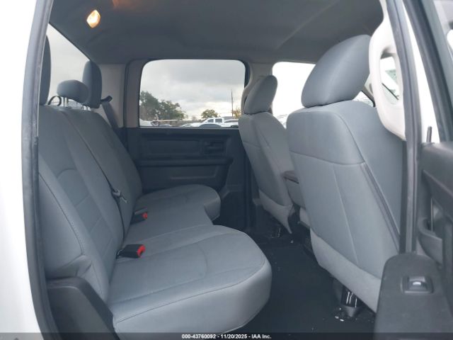 2019 RAM 1500 CLASSIC 1C6RR7SM6KS667353 Photo 7
