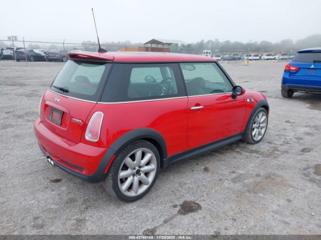 2005 MINI COOPER S WMWRE33445TD92947 Photo 3