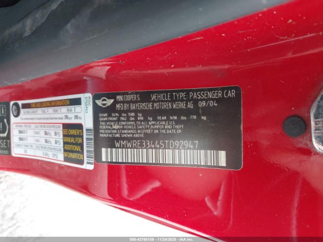 2005 MINI COOPER S WMWRE33445TD92947 Photo 8