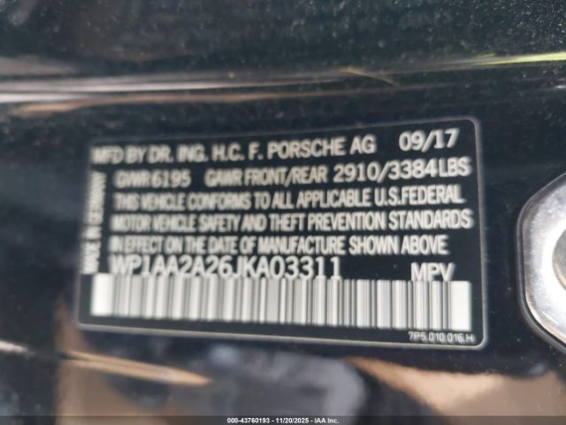 2018 PORSCHE CAYENNE WP1AA2A26JKA03311 Photo 8