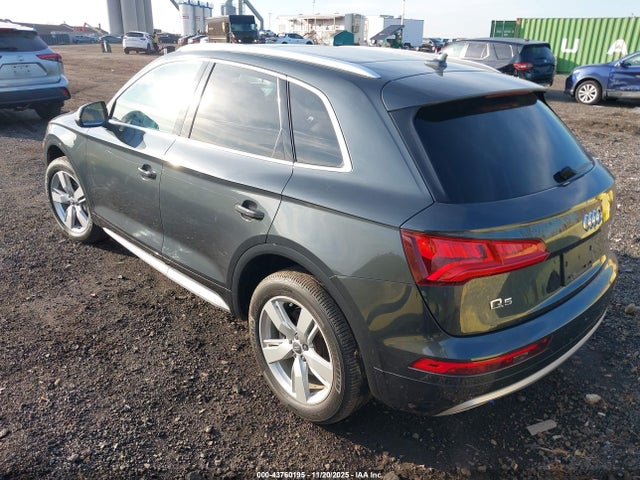 2019 AUDI Q5 WA1ANAFY1K2118486 Photo 2