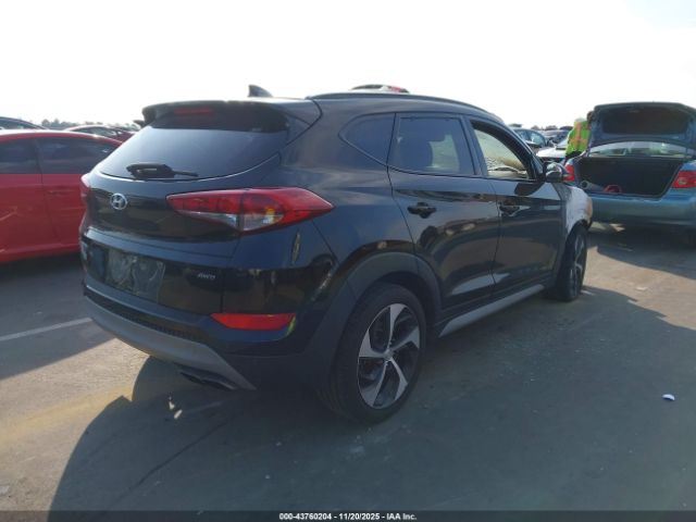 2018 HYUNDAI TUCSON KM8J3CA26JU633816 Photo 3
