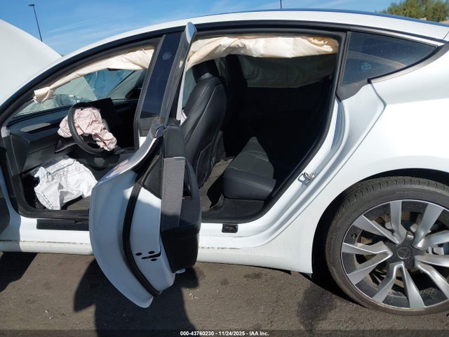 2024 TESLA MODEL 3 5YJ3E1EA6RF751091 Photo 7