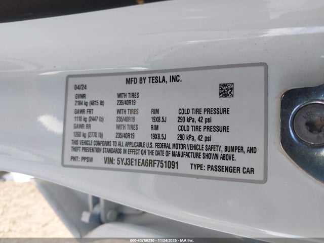 2024 TESLA MODEL 3 5YJ3E1EA6RF751091 Photo 8