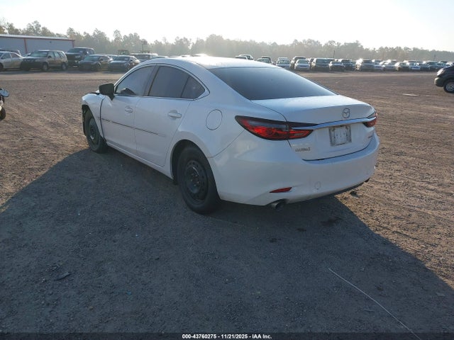 2020 MAZDA MAZDA6 JM1GL1VM1L1511609 Photo 2