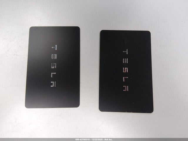 2024 TESLA MODEL Y 7SAYGDED4RF108883 Photo 10