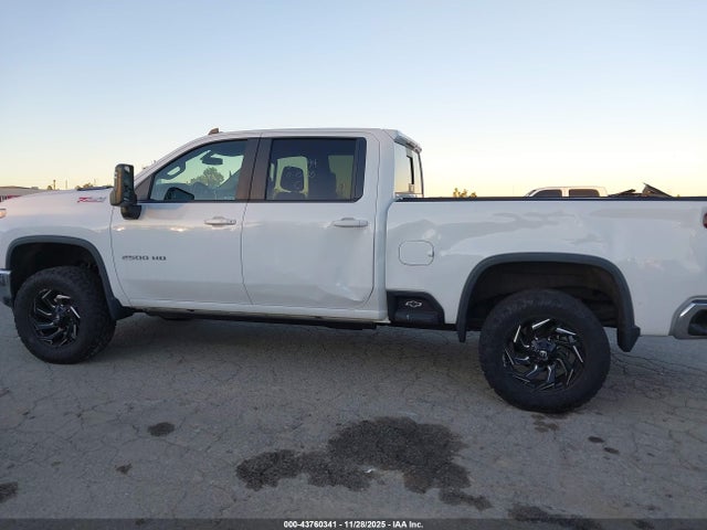 1GC4YNEYXMF142526 Chevrolet SILVERADO 2500HD