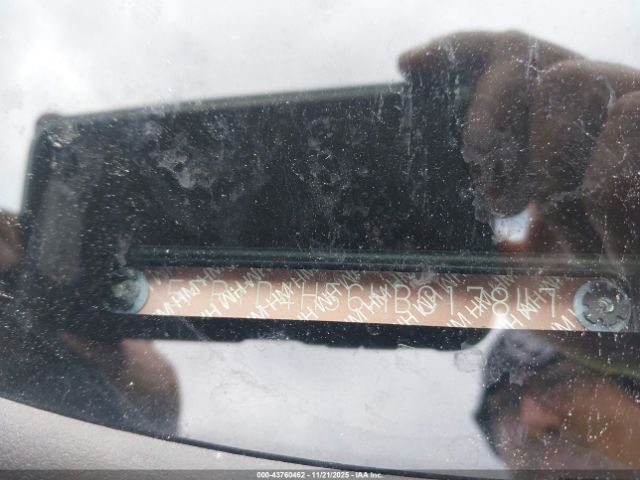 2017 ACURA MDX 5FRYD4H56HB017847 Photo 8