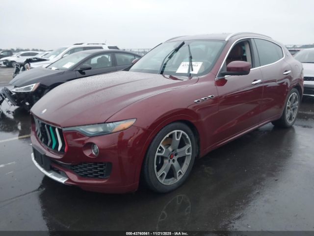 2017 MASERATI LEVANTE ZN661XUL5HX256561 Photo 1