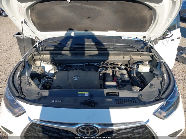 Toyota Highlander Limited 2021 5TDDZRBH5MS133869 Image 10