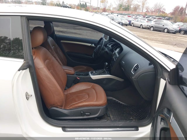 2011 AUDI A5 WAULFAFR5BA083930 Photo 4