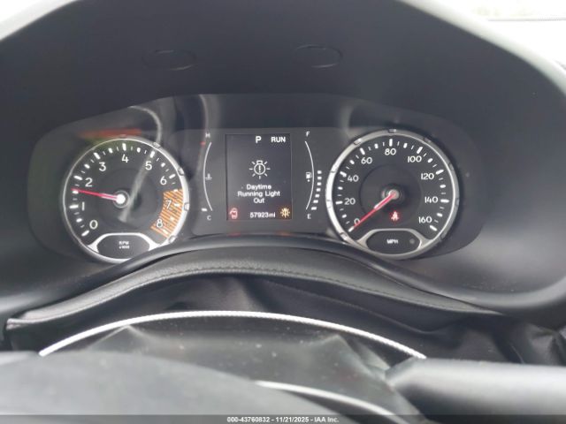 2020 JEEP RENEGADE ZACNJABB1LPL80758 Photo 6