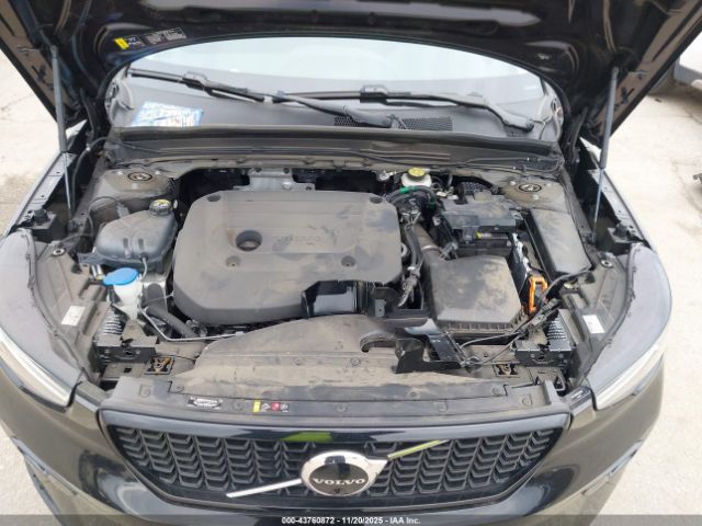 2024 VOLVO XC40 YV4L12UM1R2323958 Photo 9