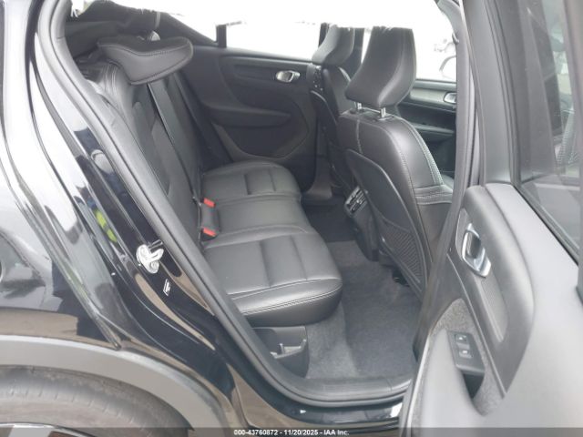 2024 VOLVO XC40 YV4L12UM1R2323958 Photo 7
