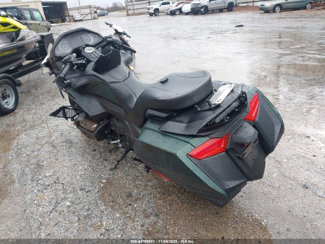 2024 HONDA GL1800 JH2SC7910RK600238 Photo 2