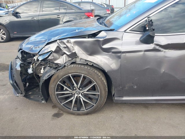 4T1G11BK6PU090513 Toyota Camry Se Awd