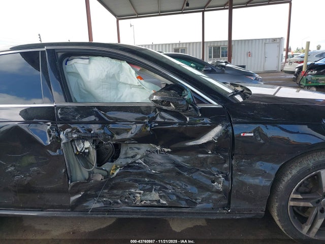 2018 AUDI A4 WAULMAF48JN004672 Photo 5