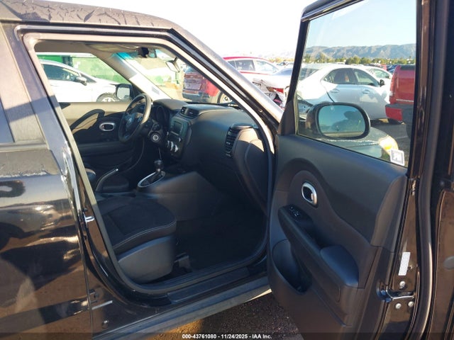 KNDJN2A21H7479209 KIA Soul