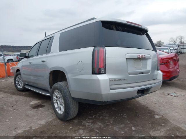 2016 GMC YUKON XL 1GKS1GKC6GR146595 Photo 2