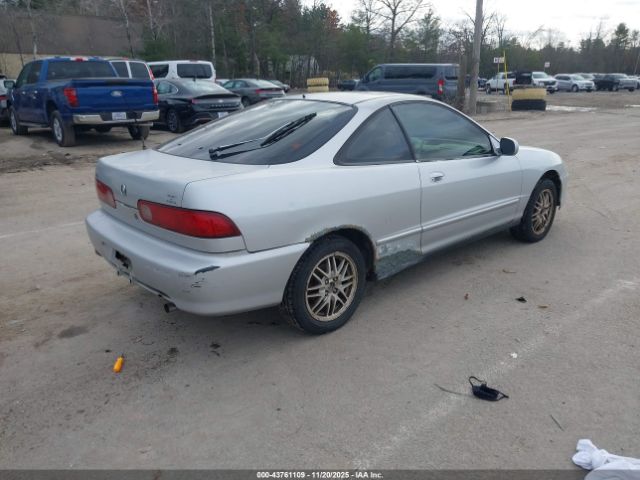 2000 ACURA INTEGRA JH4DC445XYS015349 Photo 3