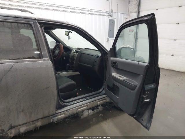 2008 FORD ESCAPE 1FMCU03198KC73021 Photo 4