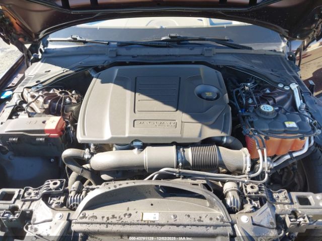 2020 JAGUAR XF SAJBE4GX6LCY85393 Photo 9