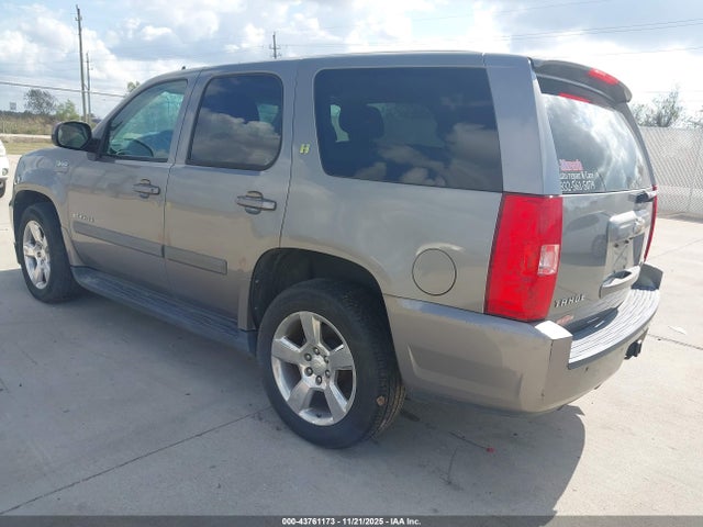 2008 CHEVROLET TAHOE HYBRID 1GNFC13598R210433 Photo 2