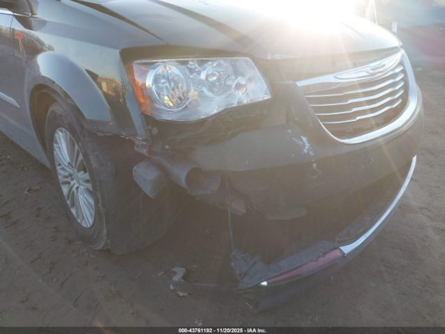 2015 CHRYSLER TOWN & COUNTRY 2C4RC1CGXFR657433 Photo 5
