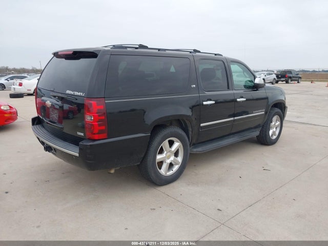 2009 CHEVROLET SUBURBAN 1500 1GNFC36039R182142 Photo 3