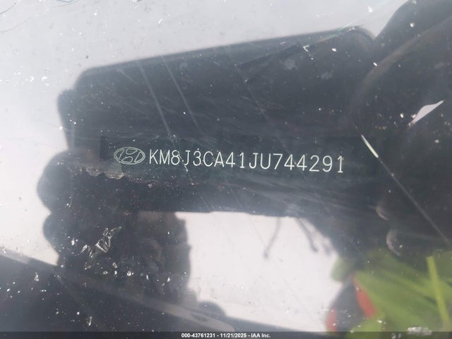 KM8J3CA41JU744291 Hyundai TUCSON SEL