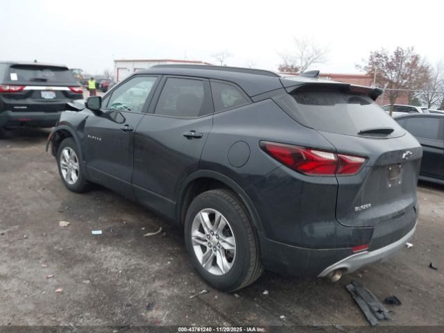 2020 CHEVROLET BLAZER 3GNKBCRS2LS612441 Photo 2