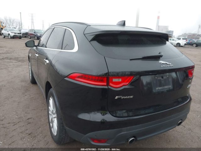 2017 JAGUAR F-PACE SADCK2BV2HA064644 Photo 2