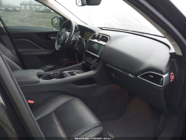 2017 JAGUAR F-PACE SADCK2BV2HA064644 Photo 4