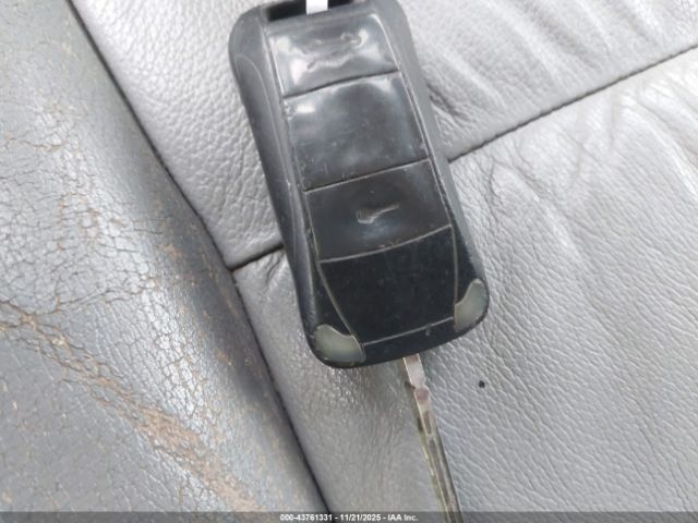 2005 PORSCHE CAYENNE WP1AA29P75LA24359 Photo 10