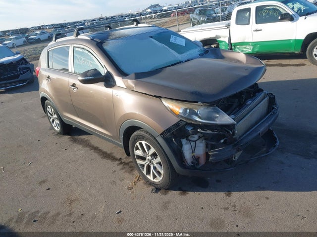 KNDPBCAC4F7758572 KIA Sportage Lx
