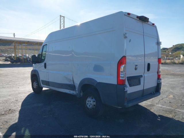 2017 RAM PROMASTER 1500 3C6TRVBG2HE512346 Photo 2