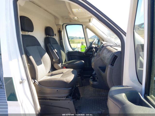 2017 RAM PROMASTER 1500 3C6TRVBG2HE512346 Photo 4