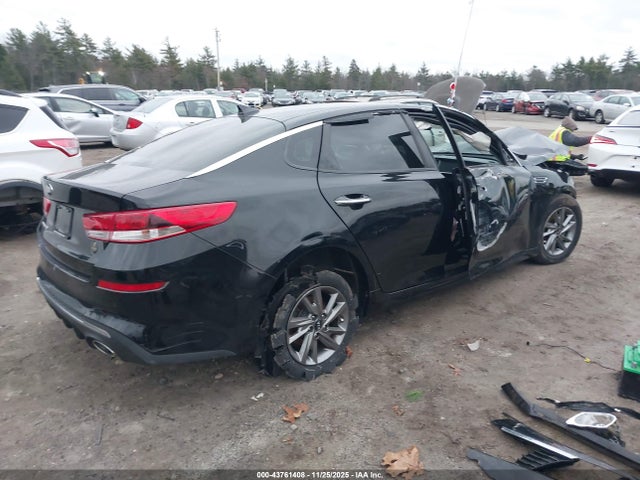 2019 KIA OPTIMA 5XXGT4L34KG375166 Photo 3