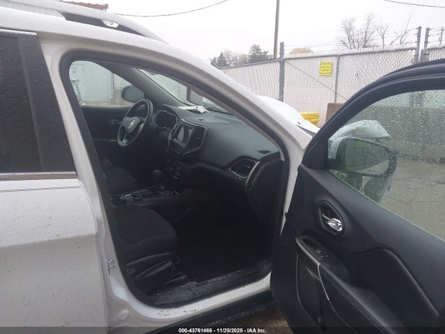 Продажа на аукционе авто 2019 Jeep Cherokee Latitude 4x4, vin: 1C4PJMCB7KD238987, номер лота: 43761466