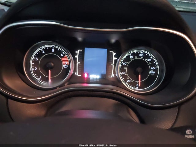 Продажа на аукционе авто 2019 Jeep Cherokee Latitude 4x4, vin: 1C4PJMCB7KD238987, номер лота: 43761466