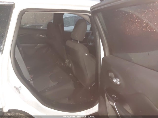 Продажа на аукционе авто 2019 Jeep Cherokee Latitude 4x4, vin: 1C4PJMCB7KD238987, номер лота: 43761466