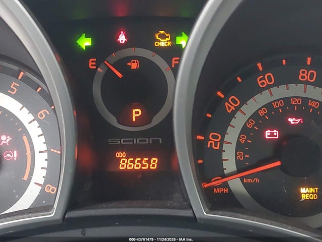 Scion TC 2014 JTKJF5C79E3071835 Image 15