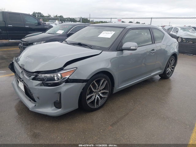 Scion TC 2014 JTKJF5C79E3071835 Image 2