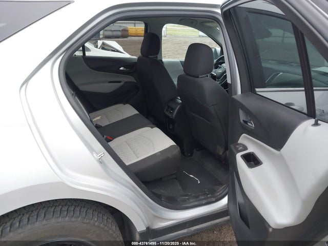 2GNAXUEV9N6122003 Chevrolet lyx