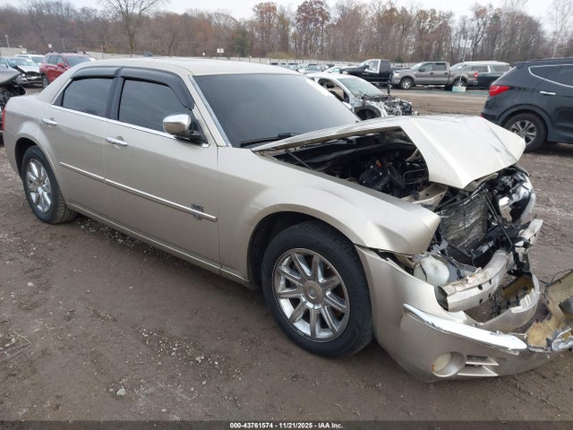 2008 Chrysler 300c Hemi მანქანა იყიდება აუქციონზე, vin: 2C3LA63H38H169603, აუქციონის ნომერი: 43761574